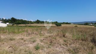 Barban, terreno edificabile in una posizione privilegiata