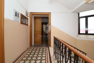 IRRIPETIBILE!! TERZA FILA DAL MARE, GARAGE, GIARDINO