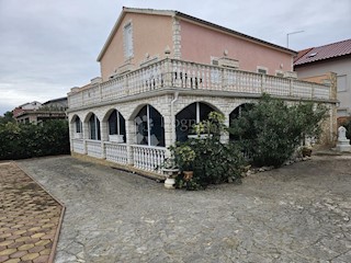 Casa Pirovac, 150m2