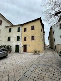 Casa Pićan, 100m2