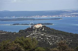 Terreno Pašman, 3.064m2