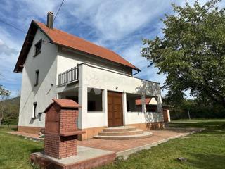 Casa Ličko Cerje, Lovinac, 240m2