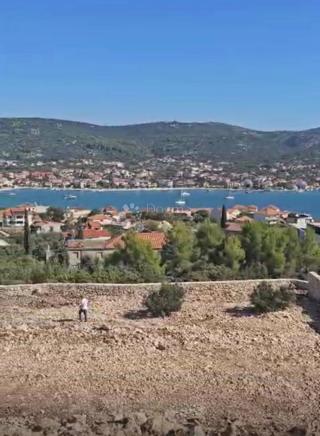 Terreno Vinišće, Marina, 2.090m2