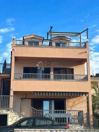Casa Ražanj, Rogoznica, 410m2