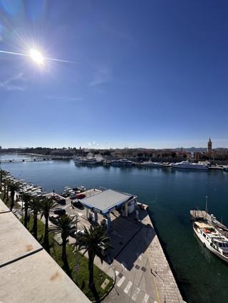 Allogio Branimirova Obala, Zadar, 42m2