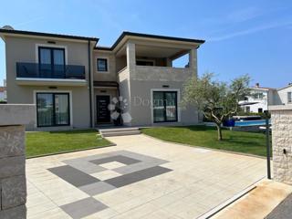 Casa Poreč, 320m2