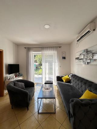 Allogio Raša, 48m2