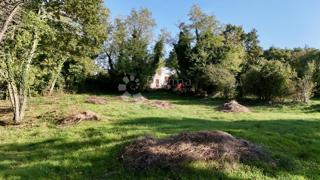 Bellissimo terreno ai margini della zona di costruzione!!