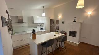 Allogio Štinjan, Pula, 65m2