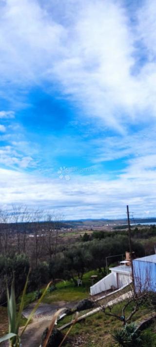 Terreno edificabile Ljubač, Ražanac, 908m2