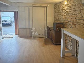 Casa Kaštelir, Kaštelir-Labinci, 96m2