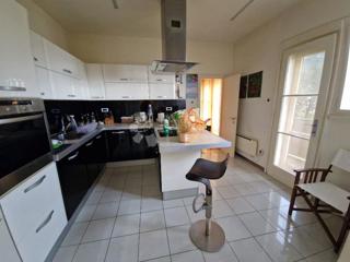 Allogio Pećine, Rijeka, 150m2