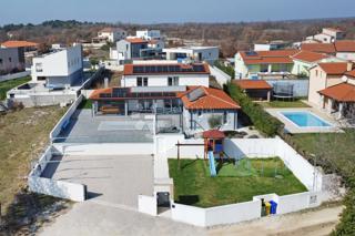 Casa Svetvinčenat, 180m2