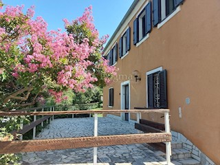 Casa Bribir, Vinodolska Općina, 330m2