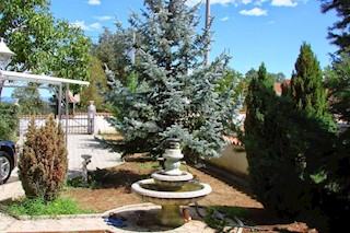Casa Jurići, Žminj, 93m2