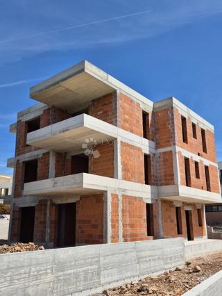 Allogio Crnica, Šibenik, 64,37m2