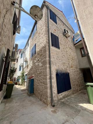 Casa Betina, Tisno, 81m2