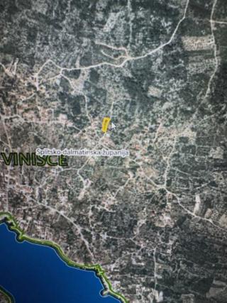 Terreno edificabile con vista mare – Opportunità ideale per investimento o rifugio privato