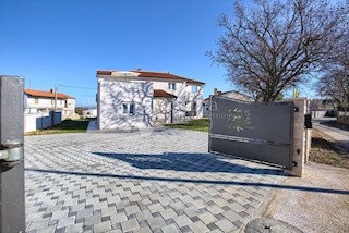 Casa Ližnjan, 195m2