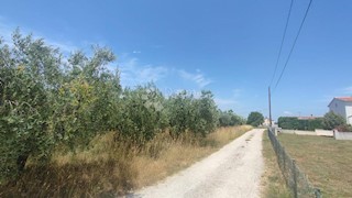 Terreno Veli vrh, Pula, 1.158m2