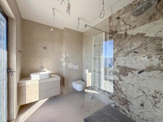 Allogio Bivio, Rijeka, 322,24m2