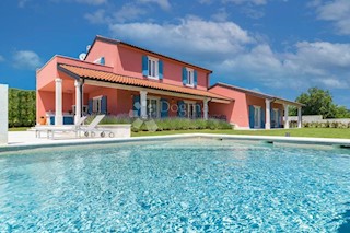 Casa Motovun, 283m2