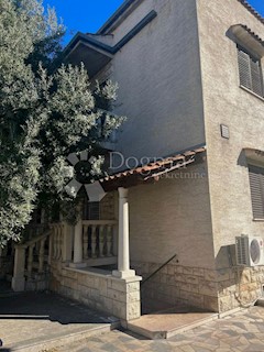 Casa Bol, Split, 440m2
