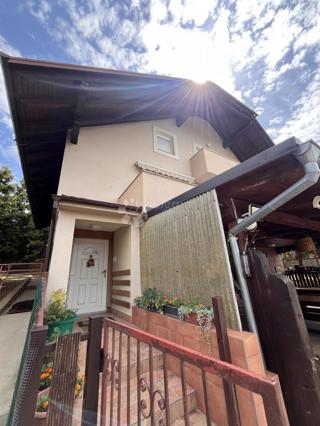 Casa Susedgrad, Podsused - Vrapče, 313m2