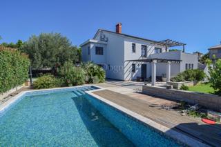 Casa Monteserpo - Komunal, Pula, 250m2