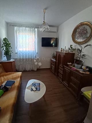 Casa Laslovo, Ernestinovo, 35,14m2