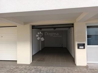 Garage Srdoči, Rijeka, 18,60m2