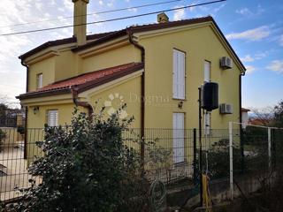 Casa Sveti Vid-Miholjice, Malinska-Dubašnica, 250m2