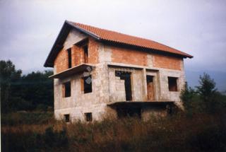 Casa Donji Lapac, 191m2