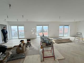 Allogio Kostrena Sveta Lucija, Kostrena, 220m2