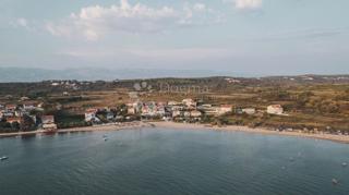 Terreno edificabile Ljubač, Ražanac, 570m2