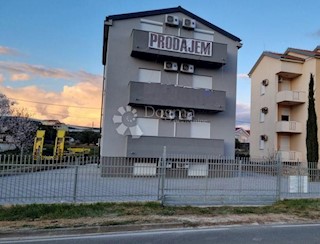 Appartamento Turanj, Sveti Filip I Jakov, 64m2