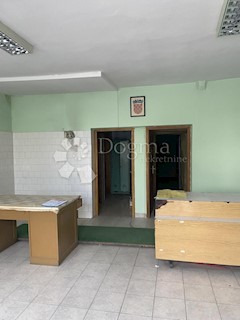 Locale commerciale Trnovec, Trnovec Bartolovečki, 170m2