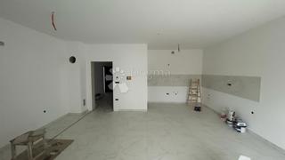 Allogio Gregovica, Pula, 84m2