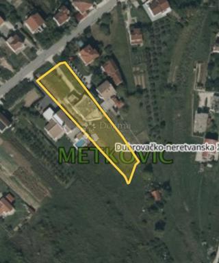 Terreno edificabile Metković, 2.280m2