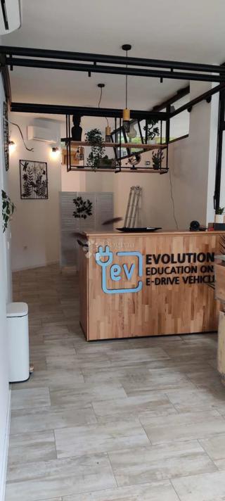 Locale commerciale Špansko, Stenjevec, 50,53m2
