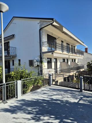 Casa Dramalj, Crikvenica, 486m2