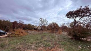 Bellissimo terreno a 10 minuti da Labin!