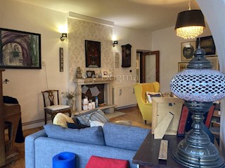 CASA IN CENTRO STORICO CON VISTA MARE