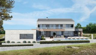 BELLISSIMA POSIZIONE CON PERMESSO DI COSTRUZIONE PER UNA VILLA CON ELEMENTI TRADIZIONALI DELL'ISTRIA