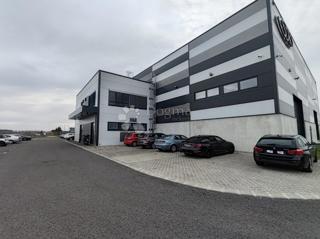 Locale commerciale Bartolovec, Trnovec Bartolovečki, 1.972m2