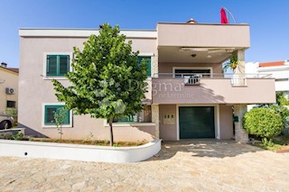 Casa Višnjik, Zadar, 400m2