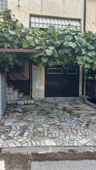 Casa Rubeši, Kastav, 100m2