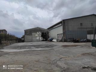 Locale commerciale Opuzen, 1.202,90m2