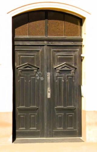 Casa Gornji grad / Centar, Osijek, 142m2