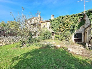 Casa Oprtalj, 90m2